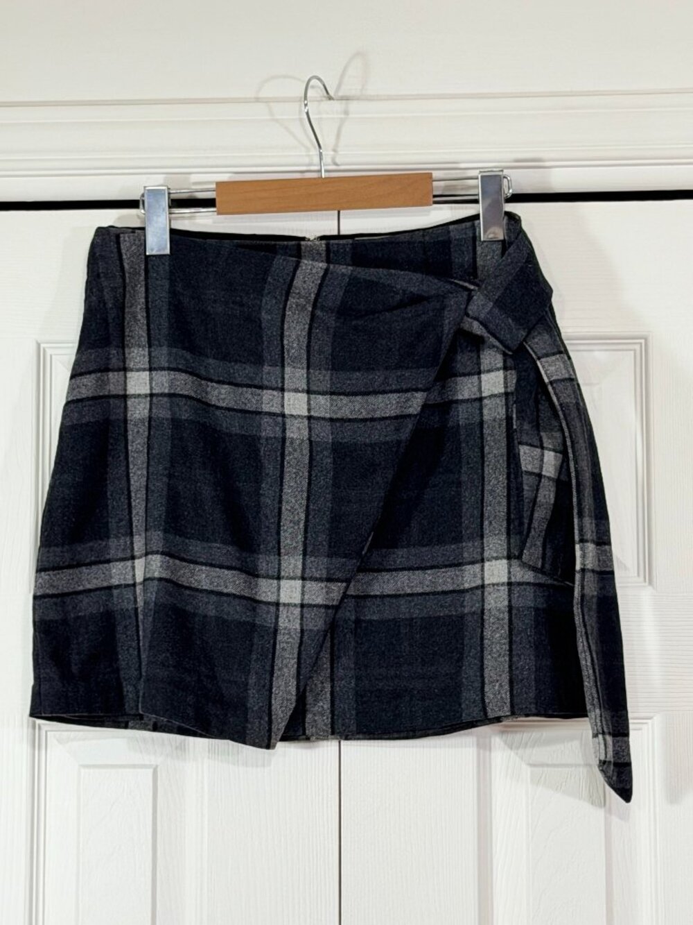 Wilfred by Aritzia "Dolfie" Grey Plaid Wrap Mini Skirt